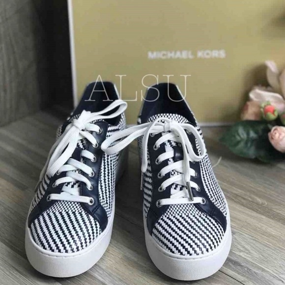 🎄 Christmas Sale 🎄 NWT Michael Kors Poppy Lace Up Diagonal Weave Navy Size 9.5 - Picture 5 of 11